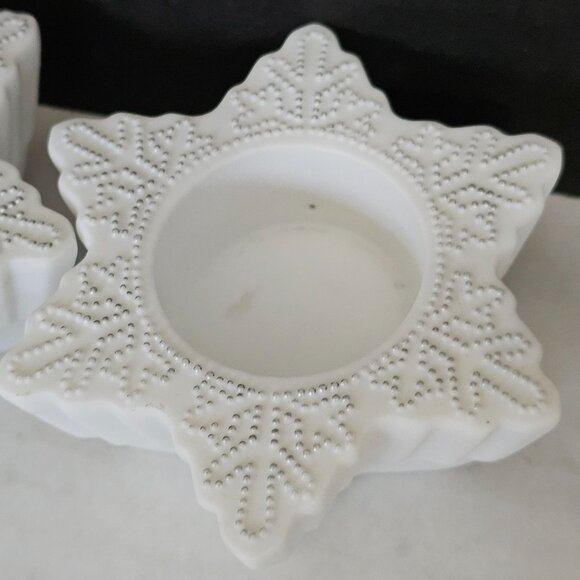 PartyLite Snowflake White Bisque Tea Light Candleholders set/2 winter holiday - Picture 4 of 8